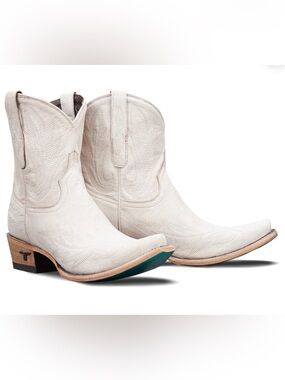 LEXINGTON BOOTIE -
CERAMIC CRACKLE